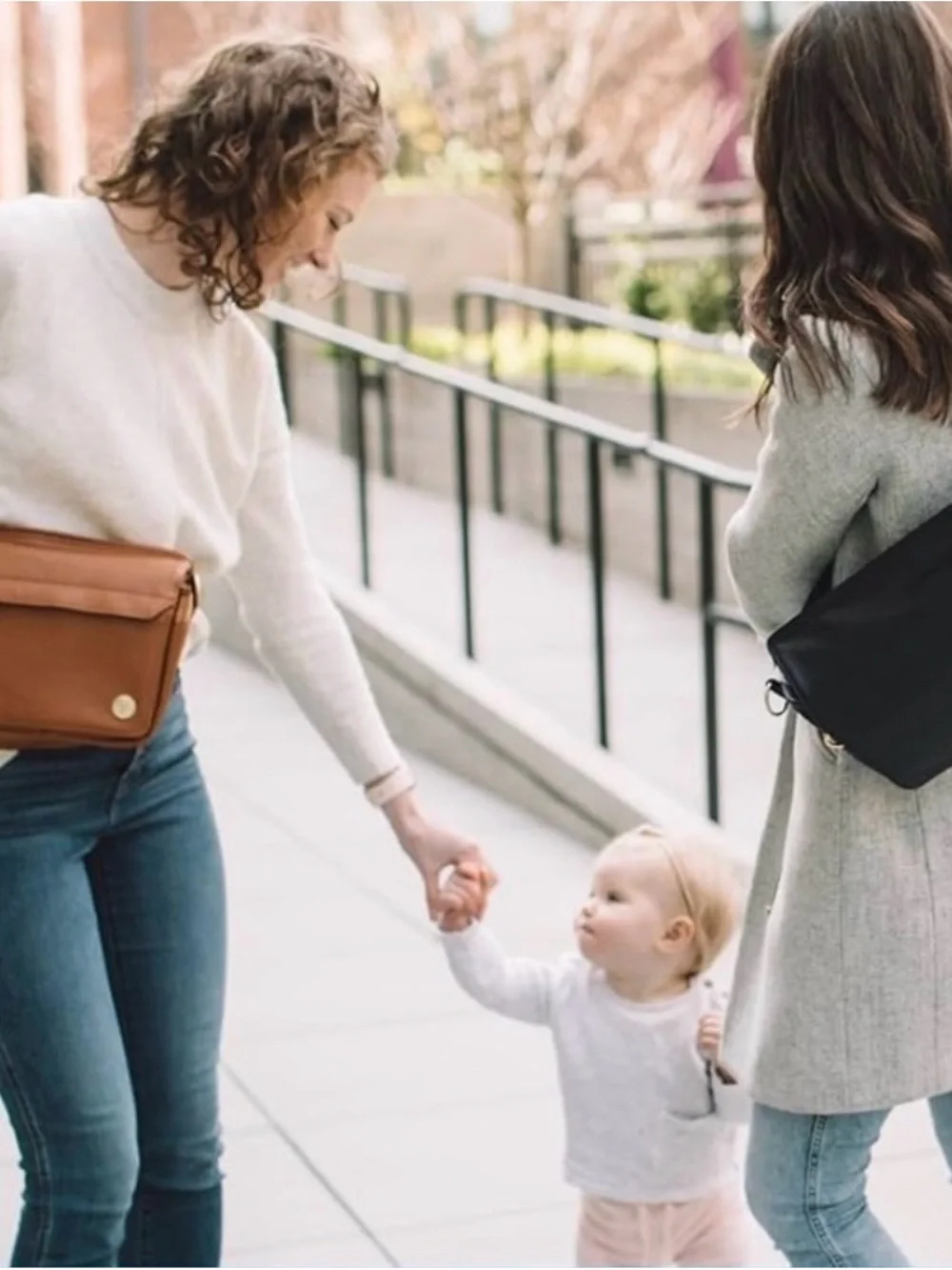 CleverMade Lily Hip Bag Crossbody Diaper Bottle Tote Baby Stroller Organizer